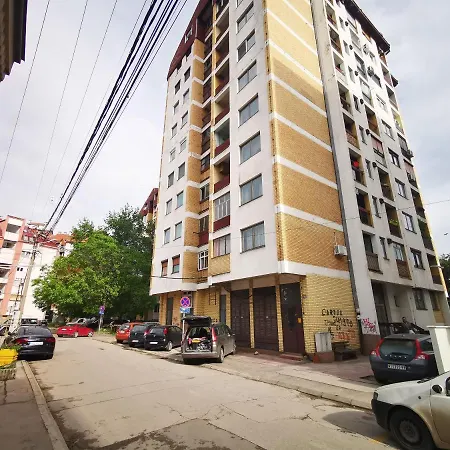 Mahogany Penthouse Ni